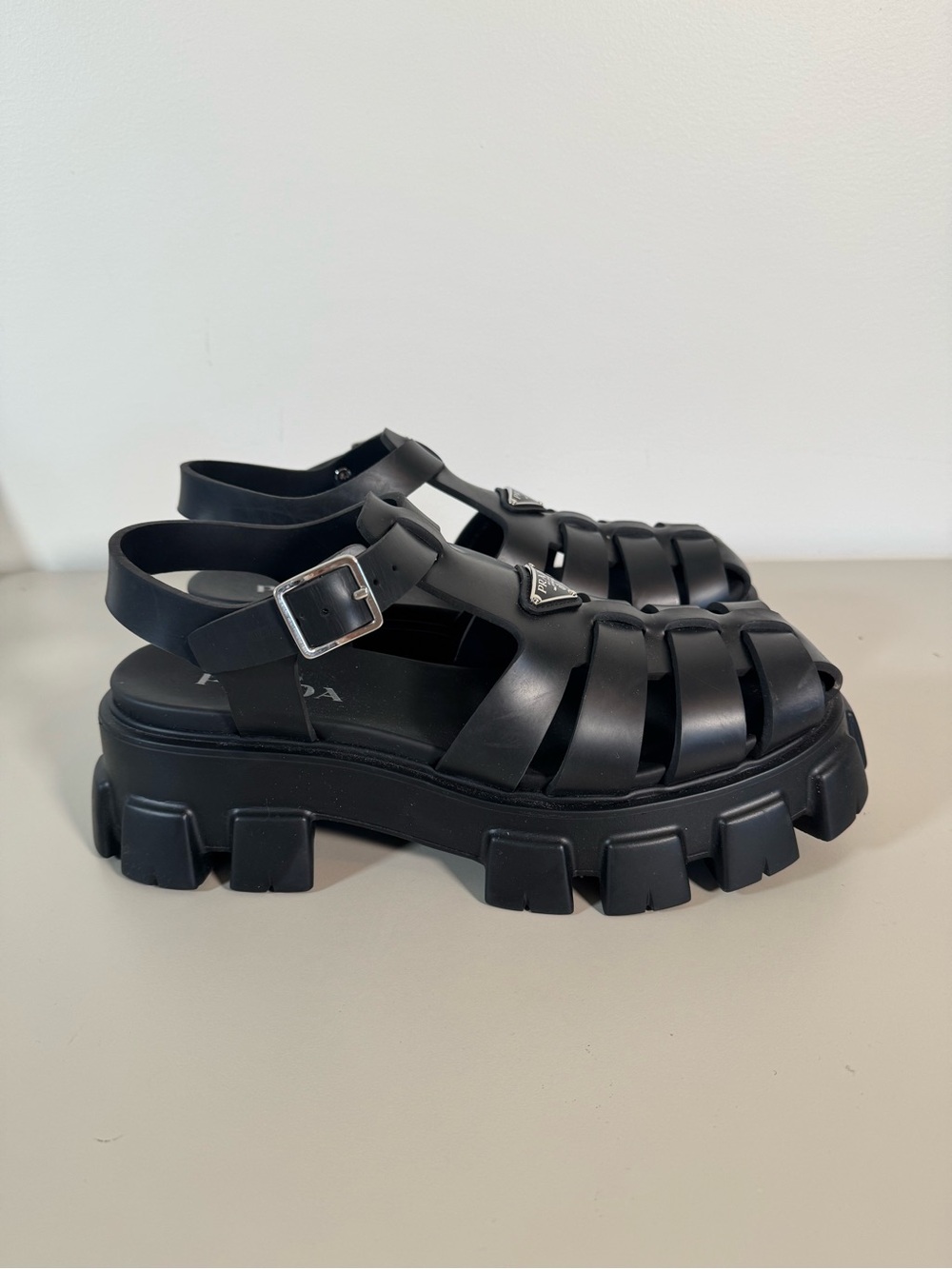 Like New PRADA Monolith Chunky Lug Sole Fisherman Sandals Black . Men’s 9 (US10)
